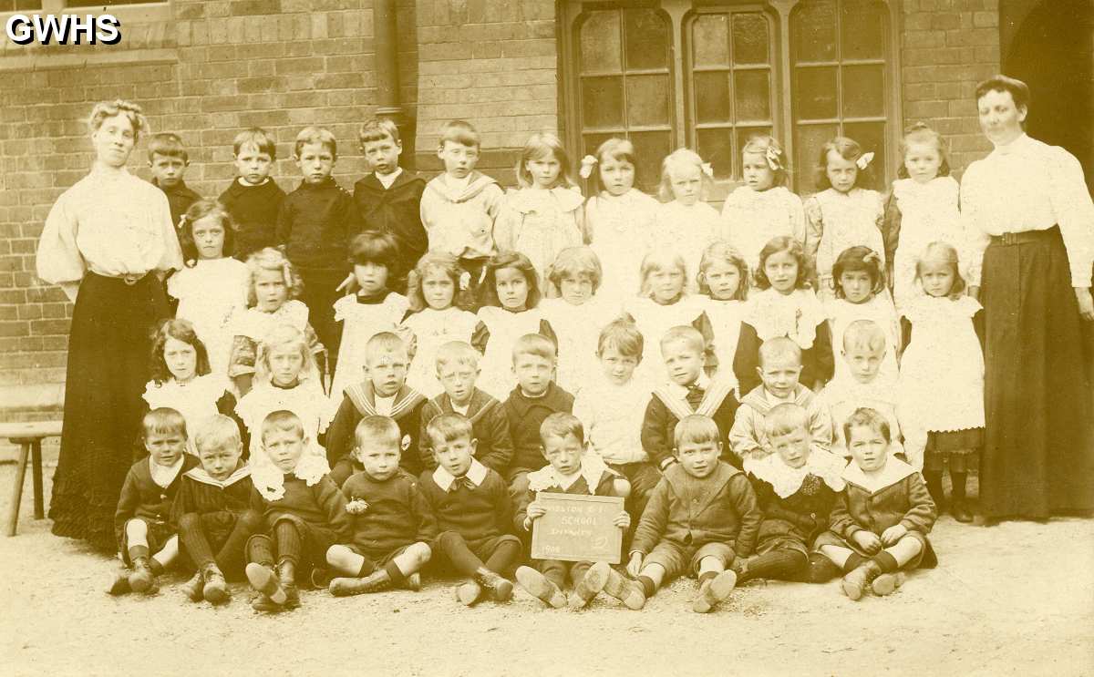 39-371 Wigston C of E School 1908