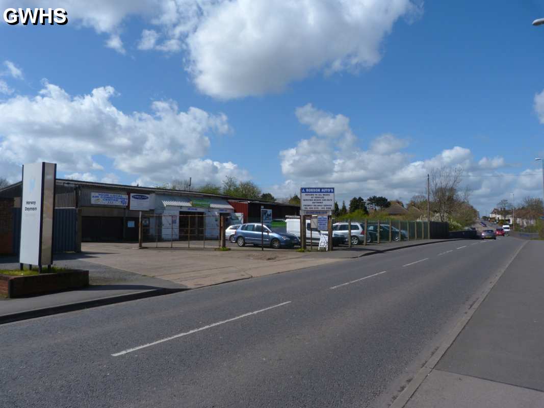 19-348 J Robson Auto's Aylestone Lane Wigston Magna 2012