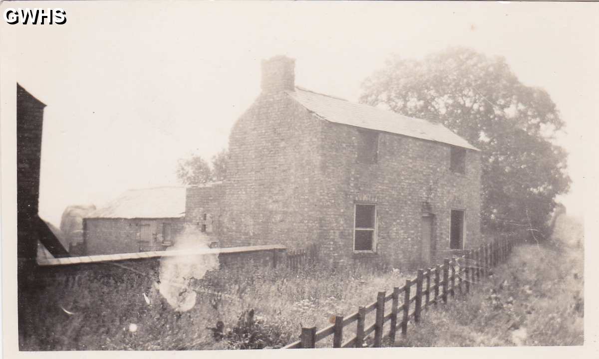 8-7 Old Farmhouse Gold Hill Lodge overlooking Railway line on Aylestone Lane Wigston Magna