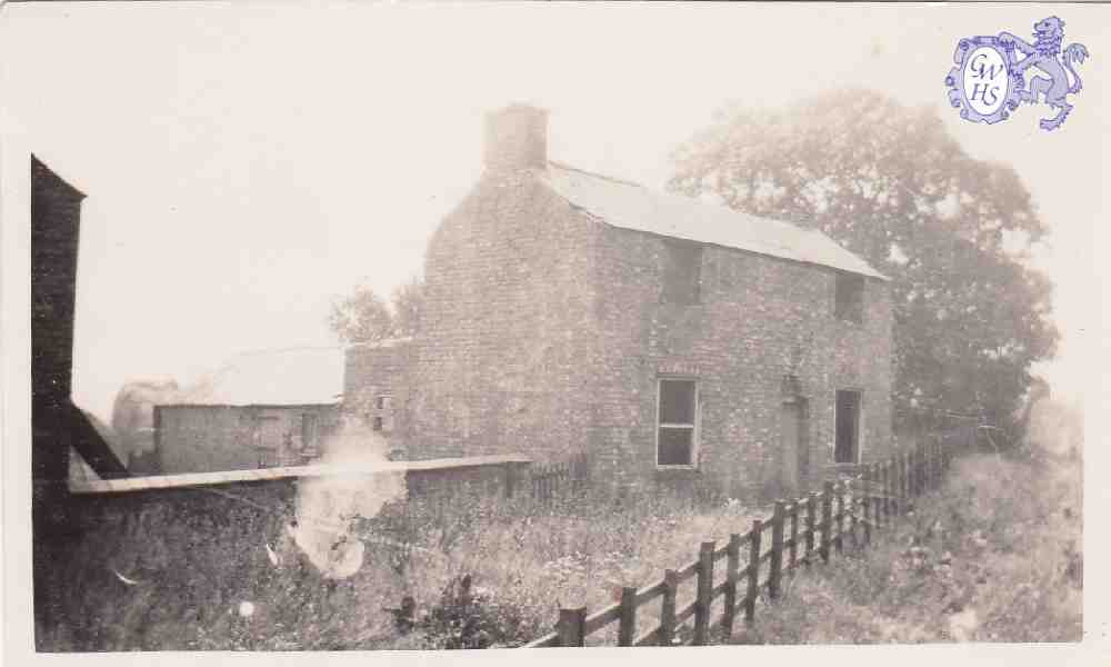 8-7 Old Farmhouse Gold Hill Lodge overlooking Railway line on Aylestone Lane Wigston Magna