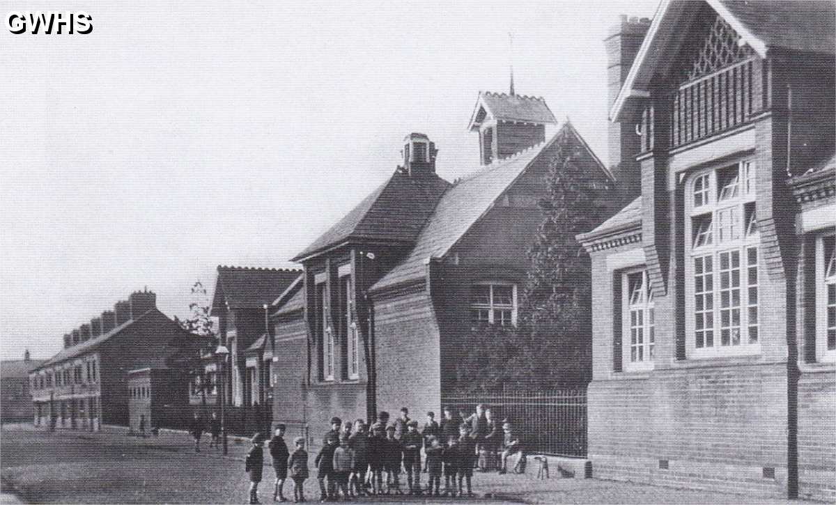 26-390 Bassett Street Schools South Wigston in the 1920's