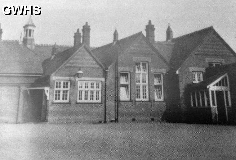 32-348 Bassett StreetSchool South Wigston circa 1864