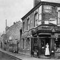 19-098 Grocery shop on the corner of Bassett Street and Countesthorpe Road South Wigston c 1910