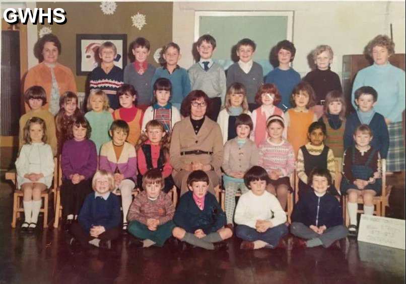 31-309 Bell Street School 1973