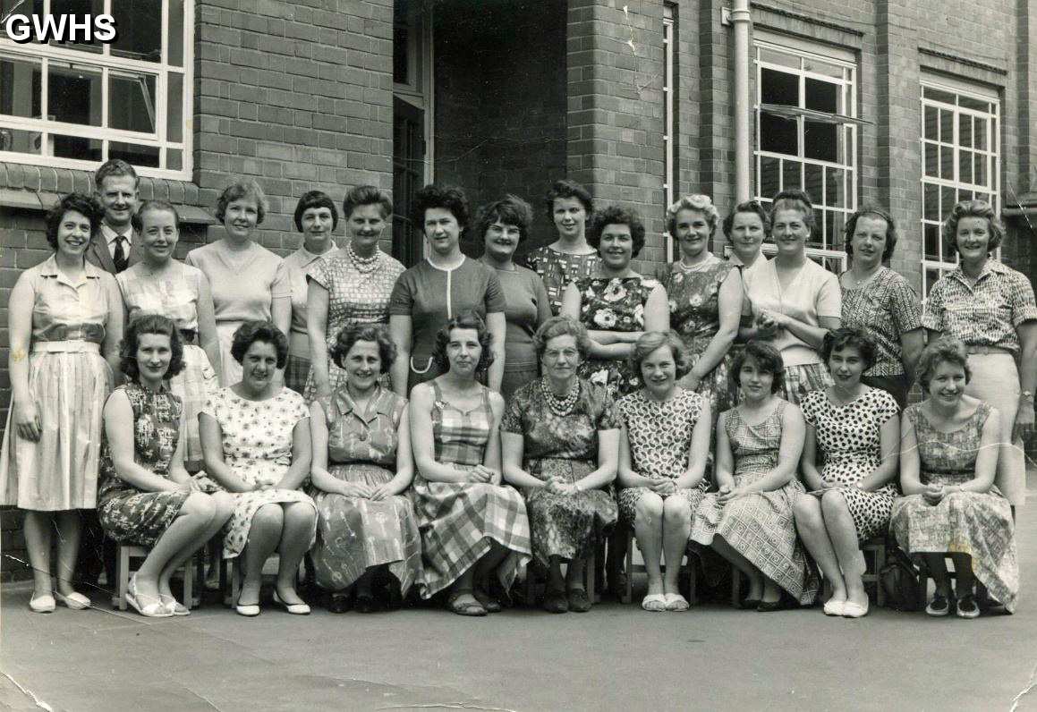 34-217 Bell Street Infant School Teaching Staff - 1964. Mrs Brown's (Headmistress) retirement Wigston Magna