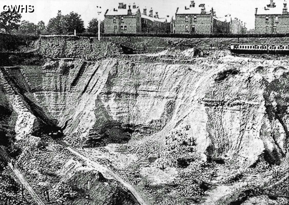 34-272a Main clay pit at Wigston Junction Brick & Tile Works c 1895