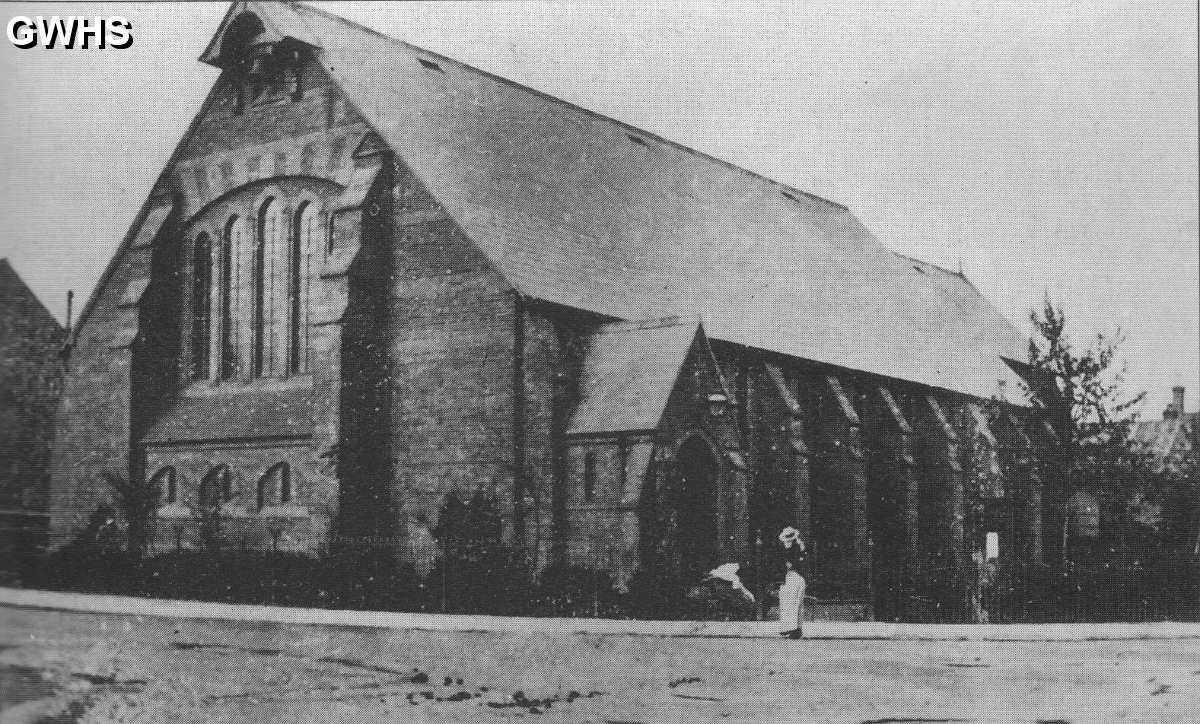 22-055 St Thomas' Church Blaby Road South Wigston circa 1899 the tower was added in 1900
