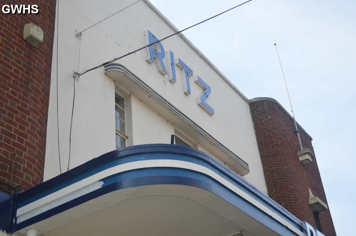 24-084 Ritz Cinema Blaby Road South Wigston 2014