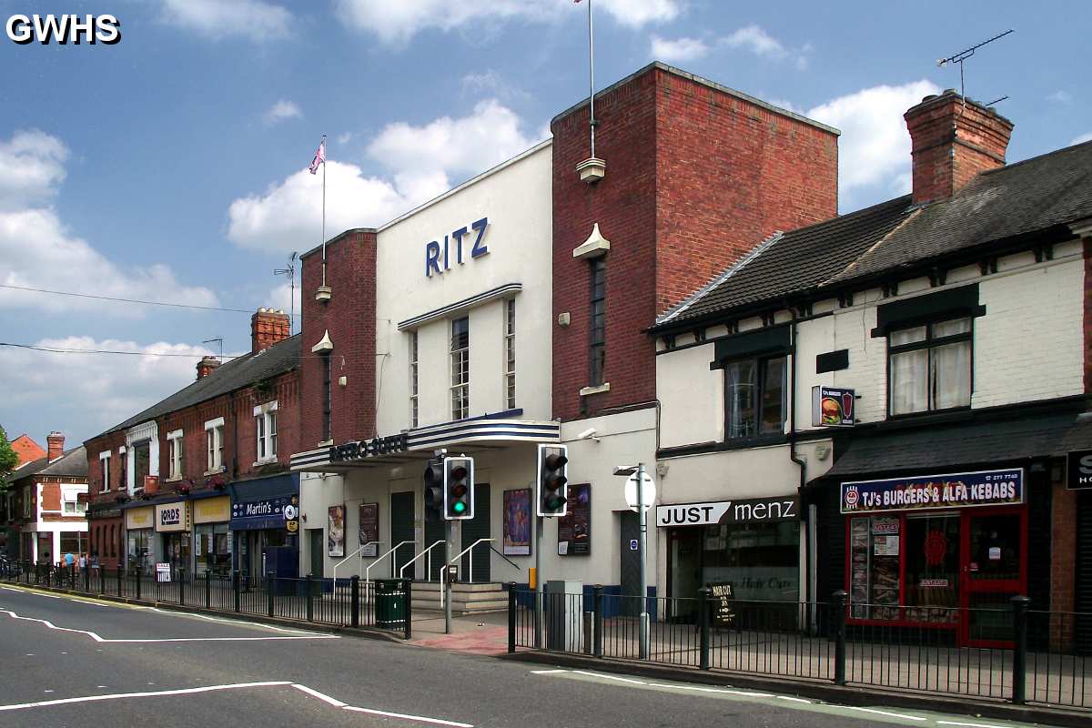 29-298 The Old Ritz Blaby Road South Wigston 2013