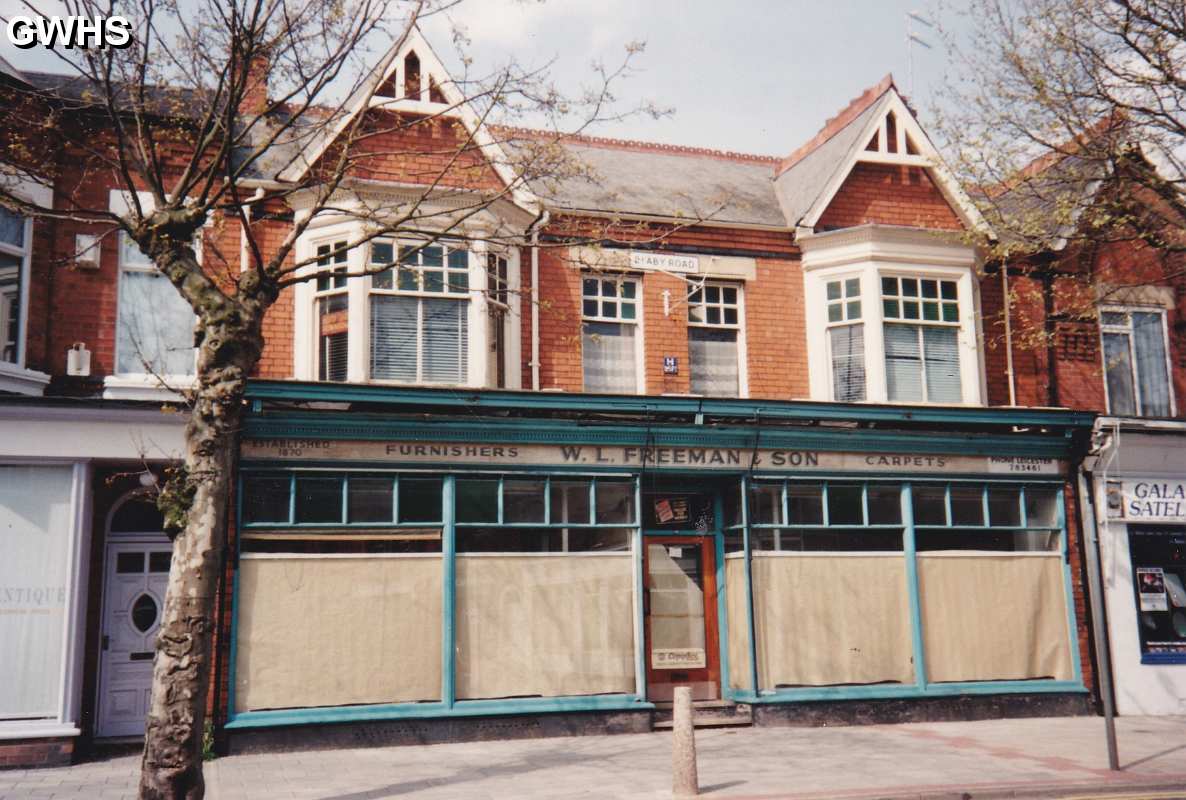 35-074 Freemans Furnishers Blaby Road South Wigston May 1994 - Closed down Jan 1994