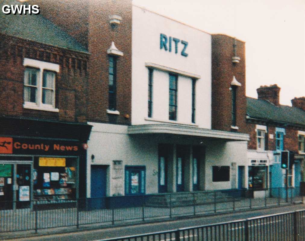 35-082 Ritz Cinema Blaby Road South Wigston