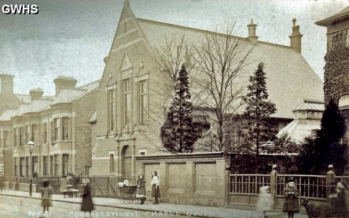 35-347 Congregational Chapel, Blaby Road South Wigston ~ Postcard, undated