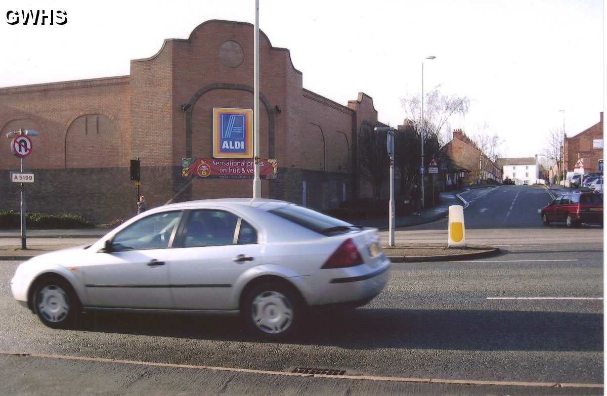 19-237 Aldi Store Bull Head Street looking down the length of Paddock Street taken 2012