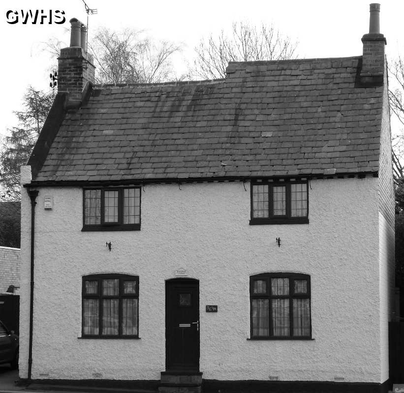 19-291b Spoutewell Cottage Bull Head Street Wigston Magna April 2012 copy