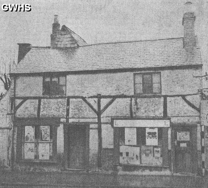 21-038a Quakers Cottage Bull Head Street Wigston Magna 1967