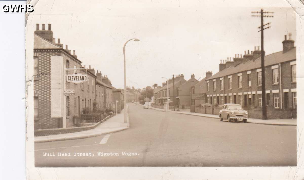 23-874 Bull Head Street Wigston Magna taken from Moat Street c 1958