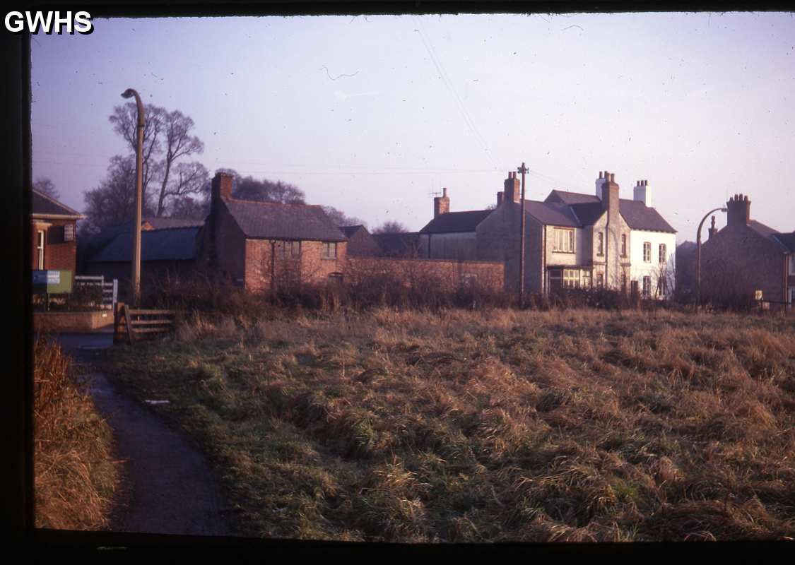 26-178 68 Bull Head Street Wyggeston Fram House Wigston Magna circa 1960