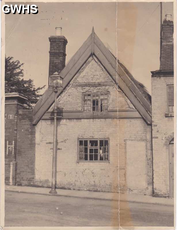 29-644 St Wolstans Farm House Bull Head Street Wigston Magna circa 1950