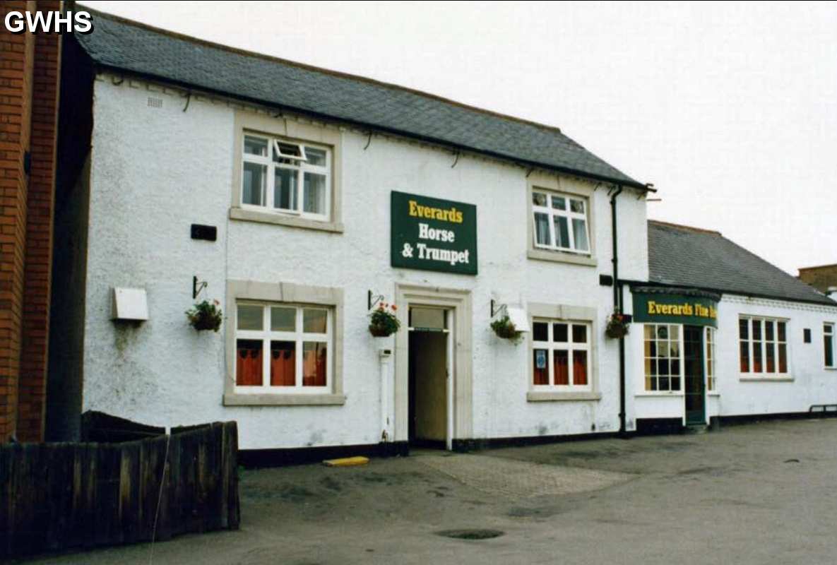 32-366 Horse and Trumpet Bull Head Street Wigston Magna 1987