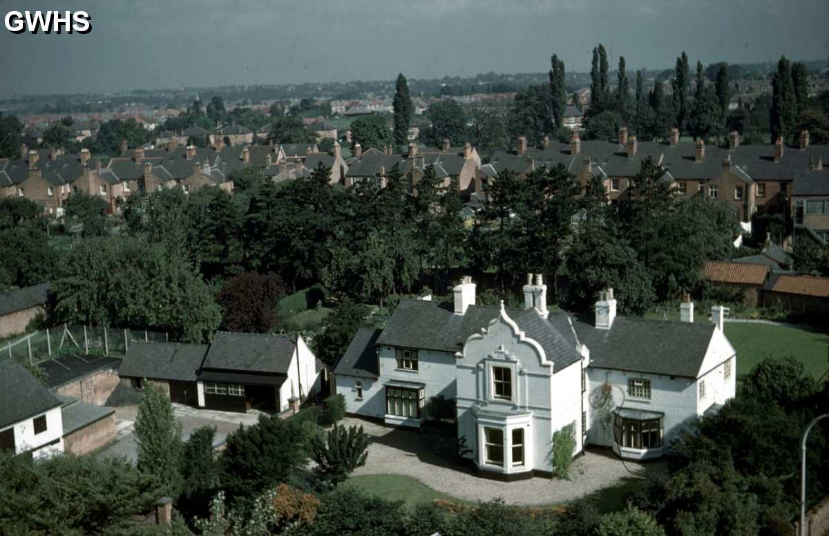 25-519 Kingswood Lodge Bushloe End 1960