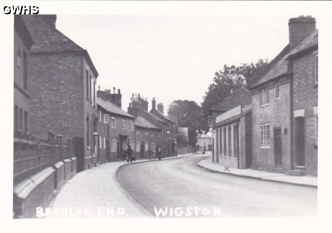 8-102 Busloe End Wigston Magna with Gas showroom on right