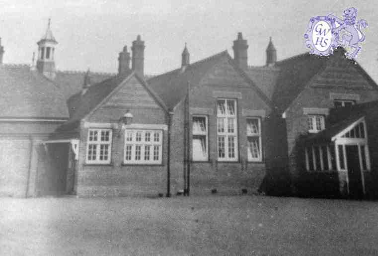 32-348 Bassett StreetSchool South Wigston circa 1864