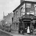 19-098 Grocery shop on the orner of Bassett Street and Countesthorpe Road South Wigston c 1910