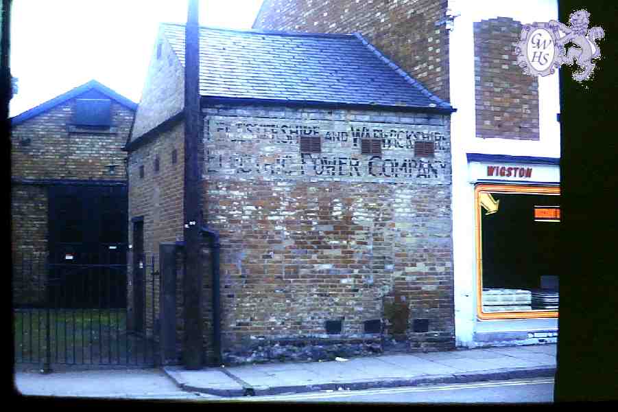 30-040 Electric Sub Station Bell Street Wigston Magna1972