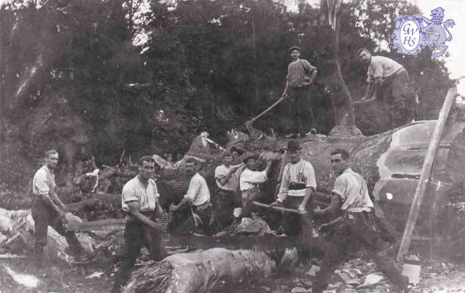 6-87 Leicestershire Wood-cutters Blaby c 1930