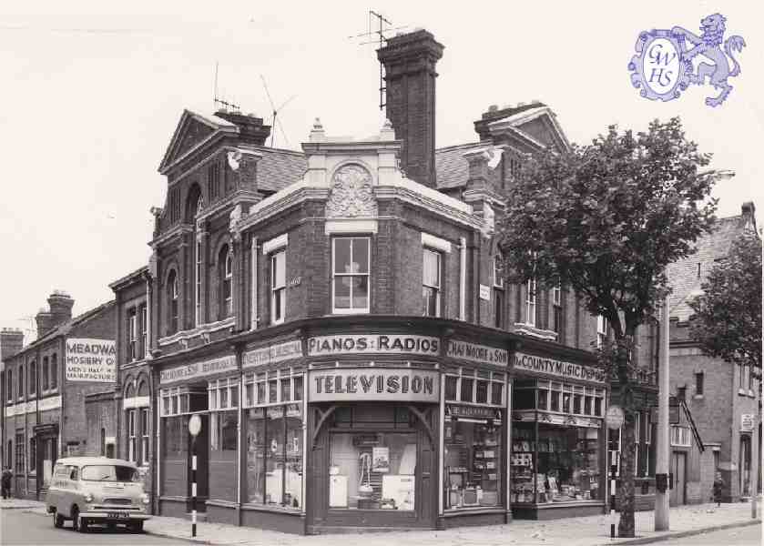 24-041 Chas Moore's music shop on Blaby Road South Wigston c 1960's