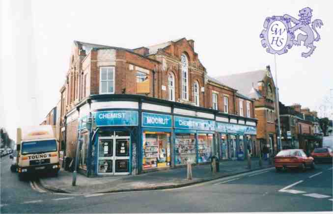 24-043 Moonlit Chemist in 2014 - old Chas moore's music shop Blaby Road South Wigston