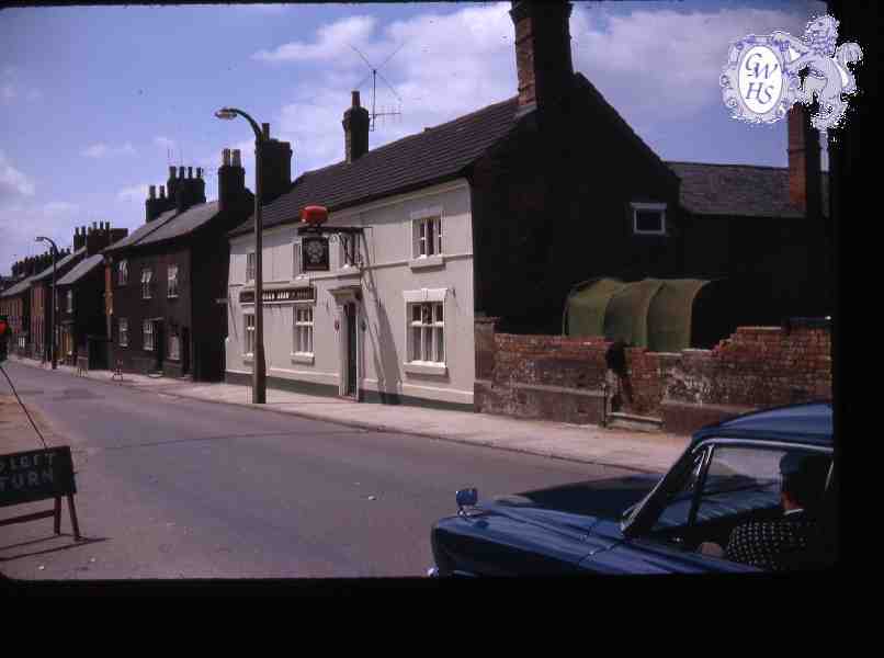 26-166 The Bulls Head Inn Bull Head Street Wigston Magna circa 1960