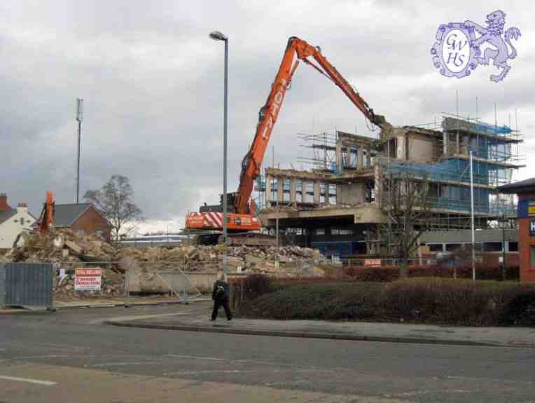 32-279 Demolition of The Police Station in Bull Head Street Wigston Magna 2012