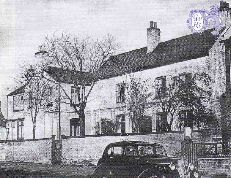 32-456 The Rowan House Bull Head Street 1950's