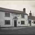 31-186 Horse and Trumpet Bull Head Street circa 1965