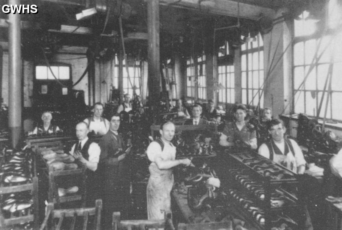 24-027a Gamble's Stamford Works Canal Street South Wigston c 1930