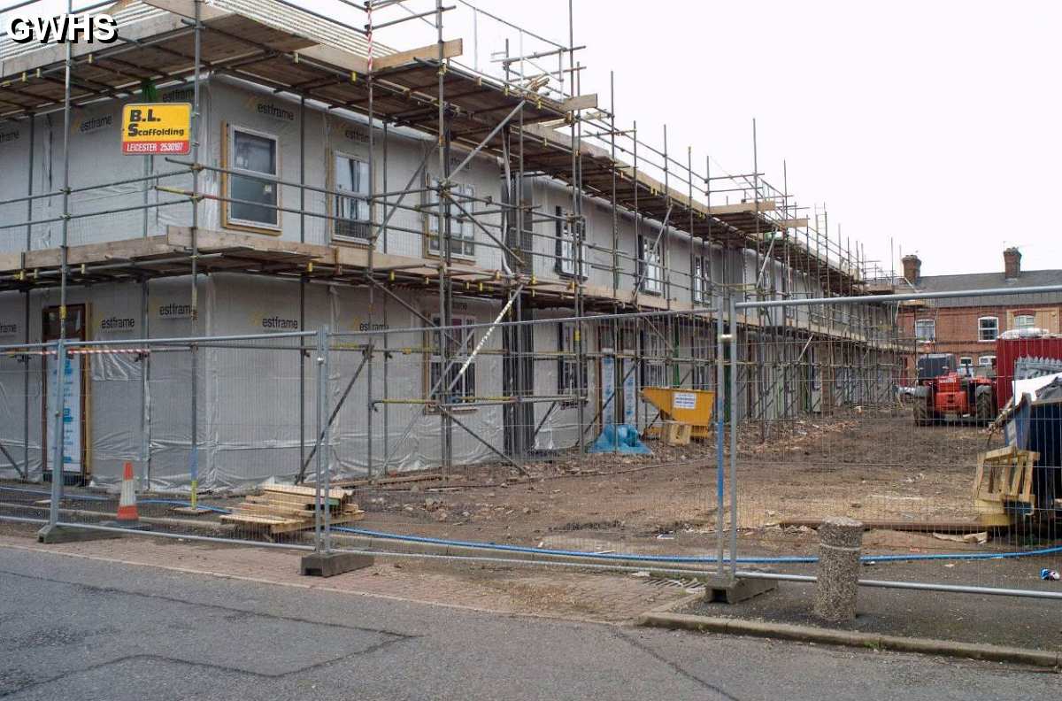 34-025 New houses that were being built on Canal St & Irlam Street in South Wigston 2005