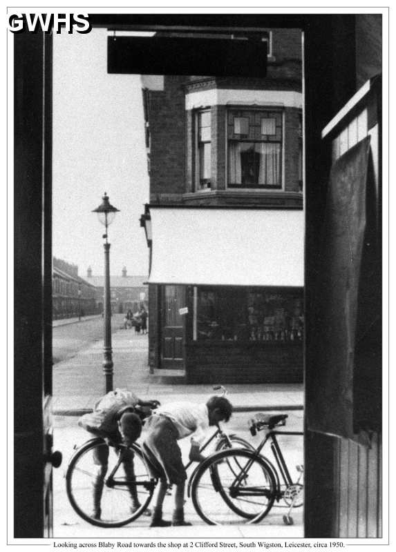 29-355 2 Clifford Street South Wigston 1950
