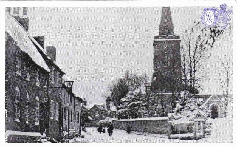 8-268 St Wolstan's Church Wigston Magna looking towards Oadyby Lane