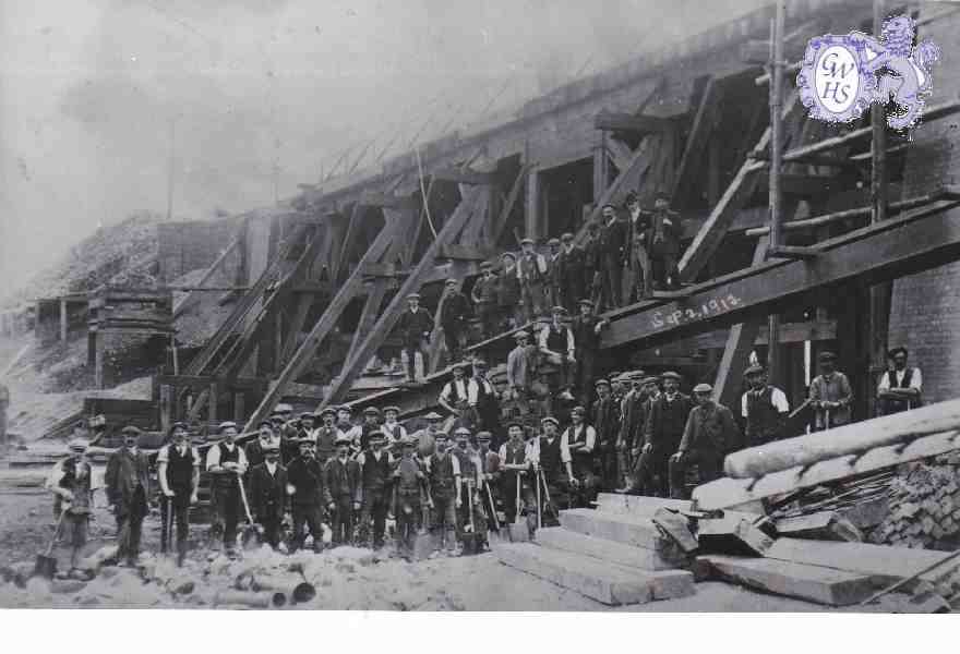 7-64 Crow Mills Bridge South Wigston 1900's (replacing wooden bridge with brick structure)