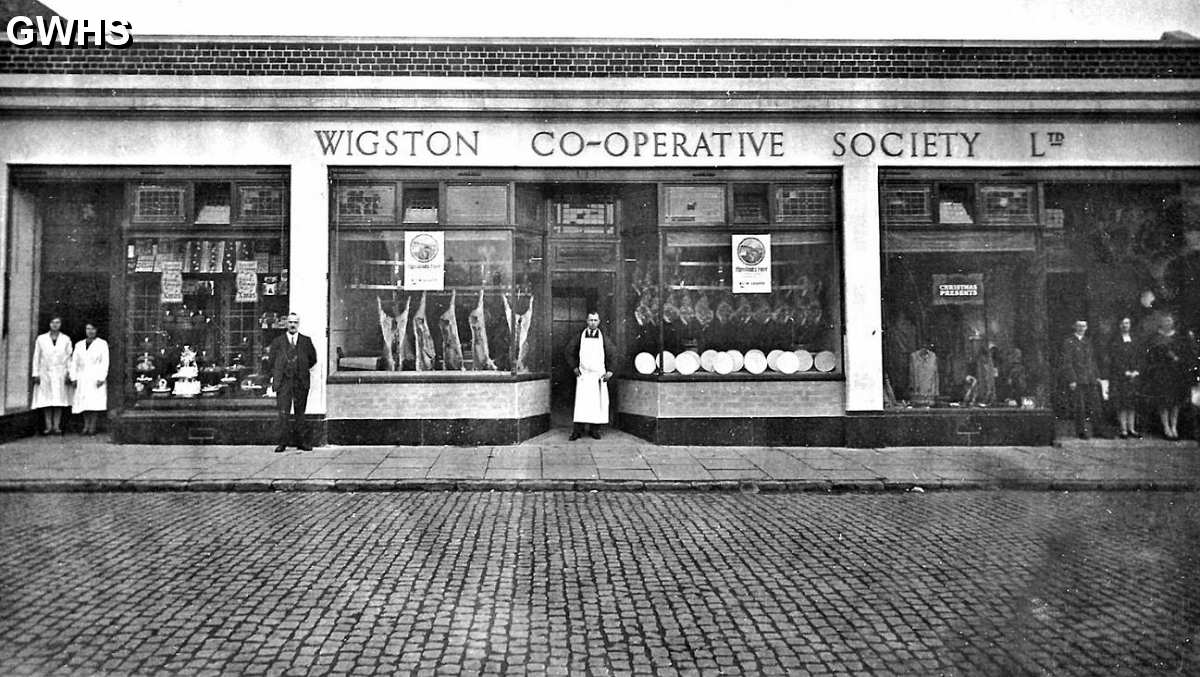 30-579 Co-op Dunton St..Sth Wigston..I imagine this became the Sally Army place