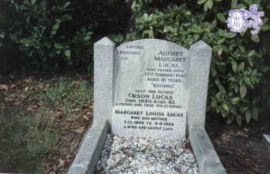 14-136 Audrey Margaret Lucas - 469 and Orson Lucas - 466 and Margaret Louisa Lucas - 43 Wigston Cemetery