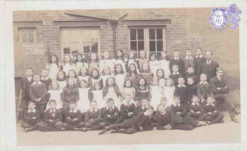 9-49 School Class Wigston Magna