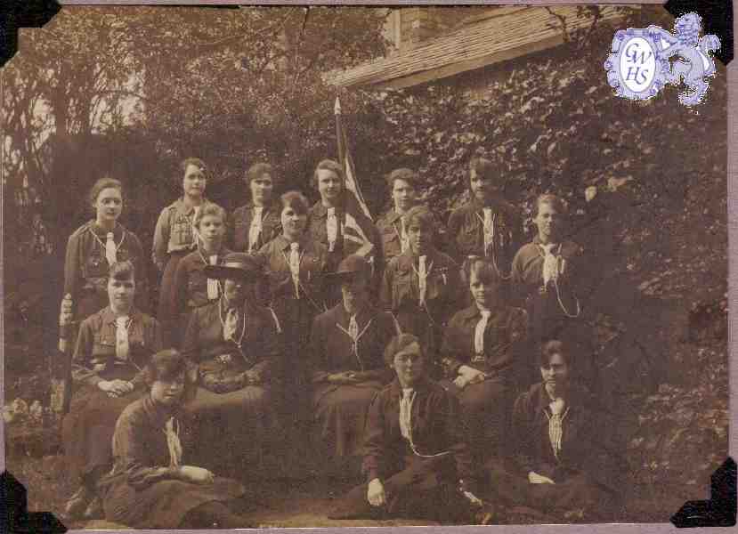 25-067 1st Wigston Guide Company founded 1914 by Dr Wyn Barnley and her sister May Barnley