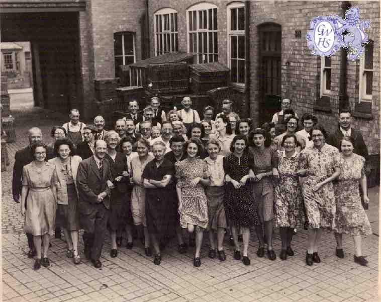 25-111 Staff at the Co-operative Hosiery Company in Paddock Street Wigston Magna 