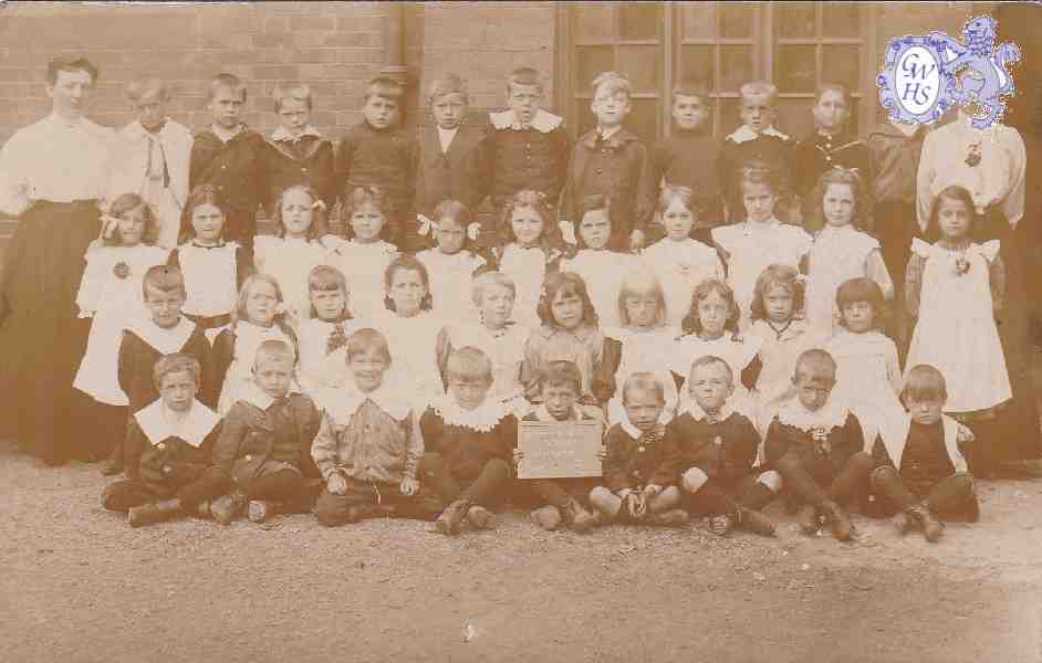 29-365 Wigston Magna Church of Englands School Infants class of 1908