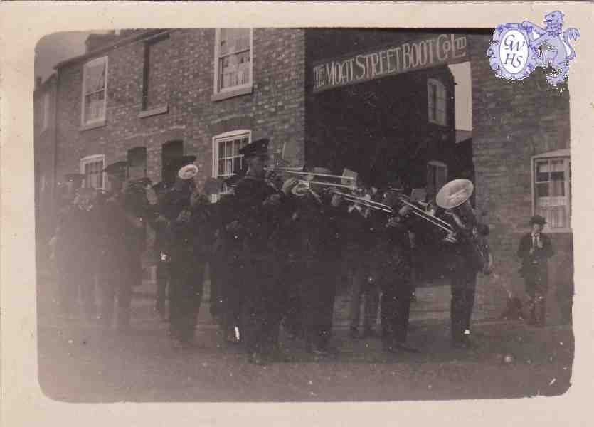 30-195 Charles Moore conducting his Brass Band Moat Street Wigston Magna 1920's