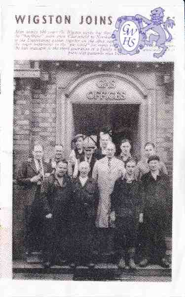 30-205 Wigston Gas Works staff at the time of the closure in 1955