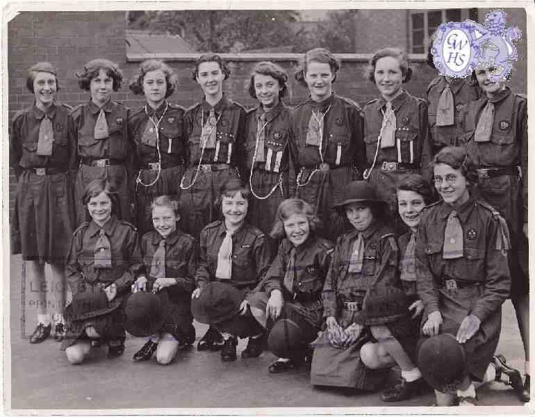 30-633 1st Wigston Guides 1938