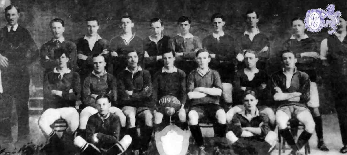 30-753 Wigston Rugby Club circa 1919